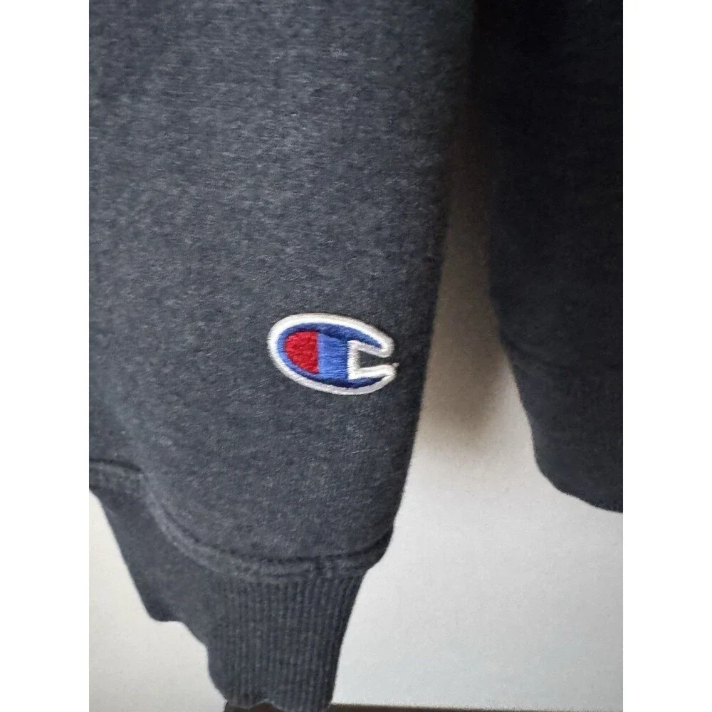Champion Crewneck Sweatshirt Mens XXL 2XL Gray Embroidered Logo Pullover